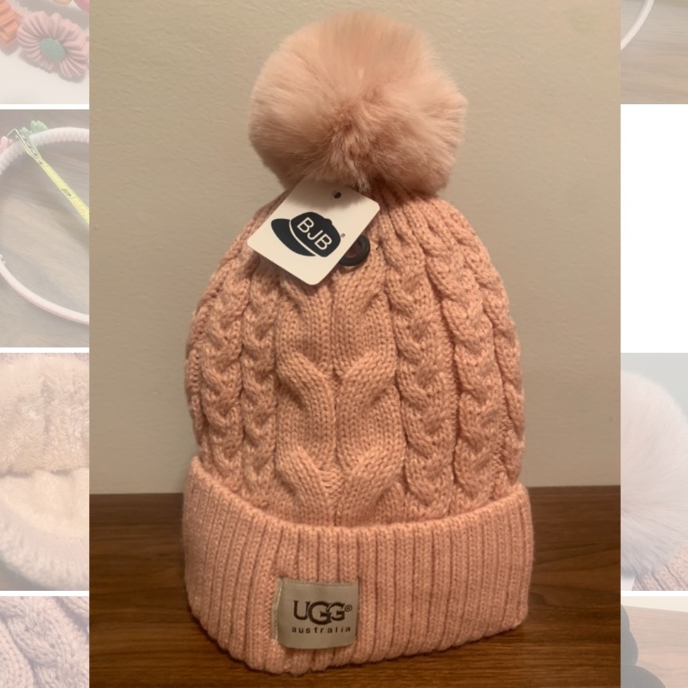 Warm and cozy Lined knit pom beanie